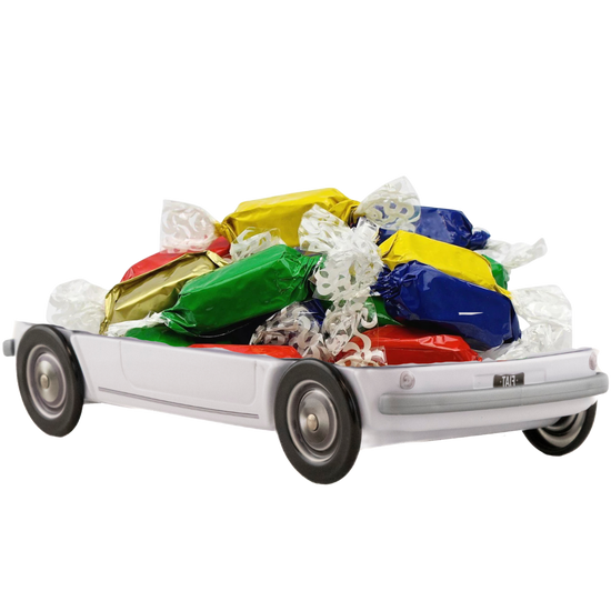 Fiat 500 aus Blech mit sizilianischen Torroncini | Dolce Vita